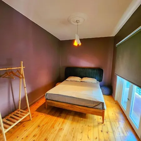 Apartamento Recently Renovated Flat In Heart Of Cihangir Taksim