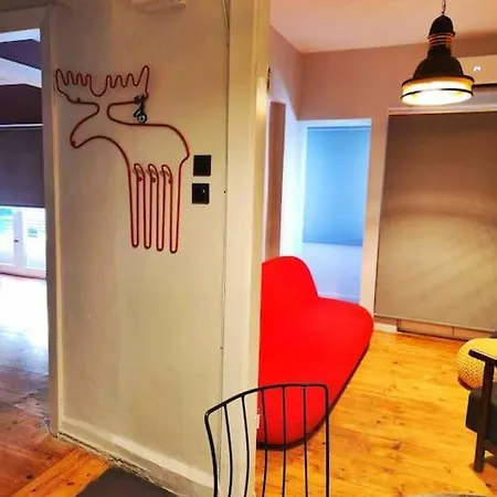Recently Renovated Flat In Heart Of Cihangir Taksim *