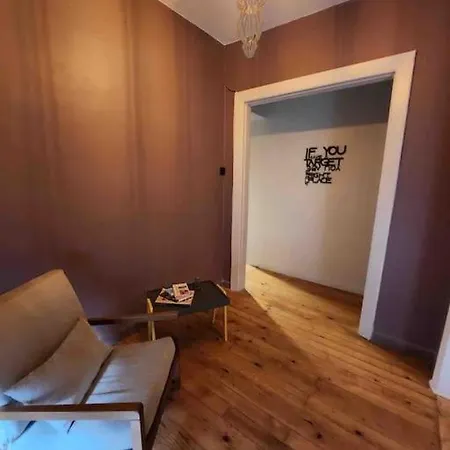 Recently Renovated Flat In Heart Of Cihangir Taksim Istanbul